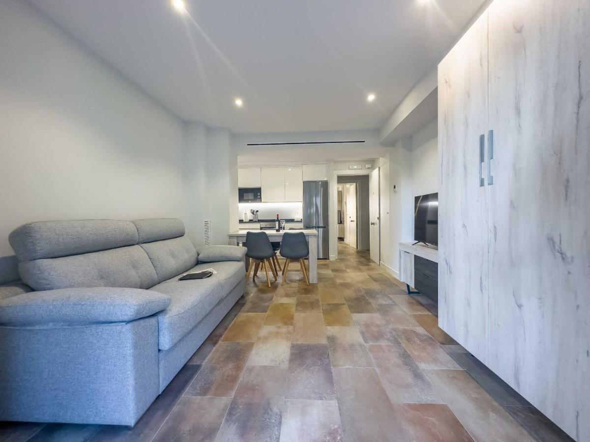 Apartamentos Dr28 A 250 M De La Playa Фуэнхирола Экстерьер фото