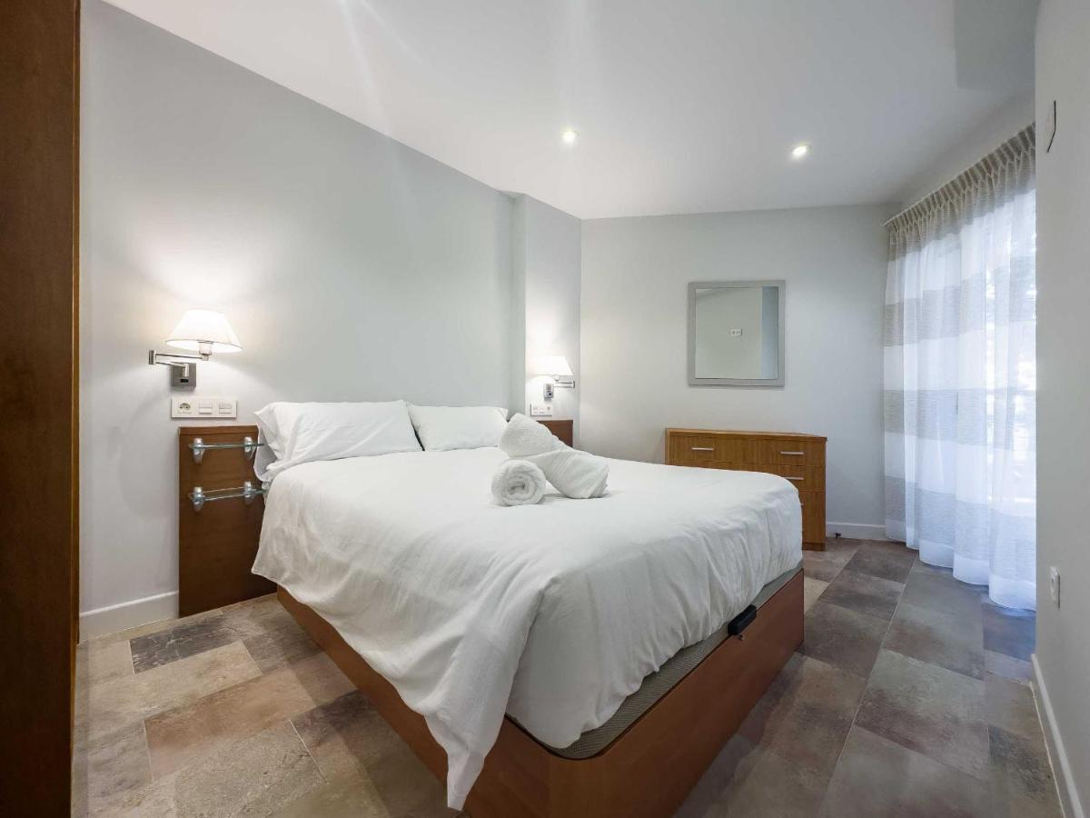 Apartamentos Dr28 A 250 M De La Playa Фуэнхирола Экстерьер фото