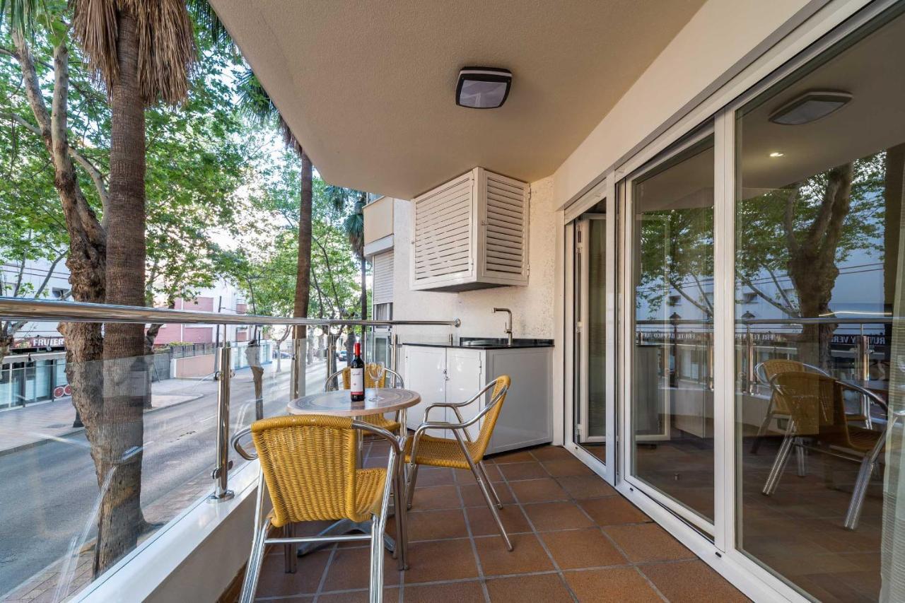 Apartamentos Dr28 A 250 M De La Playa Фуэнхирола Экстерьер фото