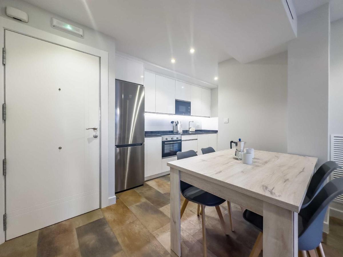 Apartamentos Dr28 A 250 M De La Playa Фуэнхирола Экстерьер фото
