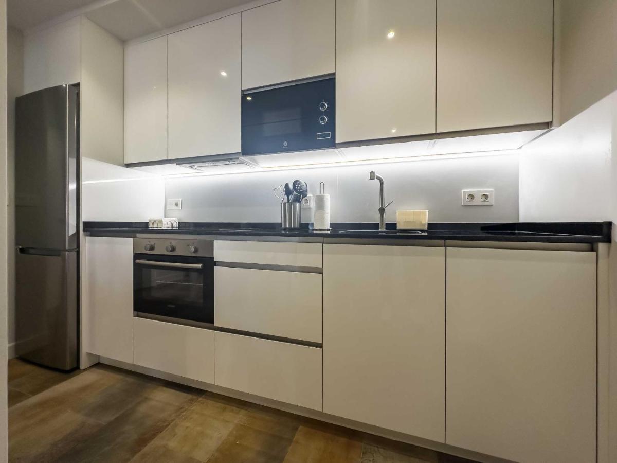 Apartamentos Dr28 A 250 M De La Playa Фуэнхирола Экстерьер фото