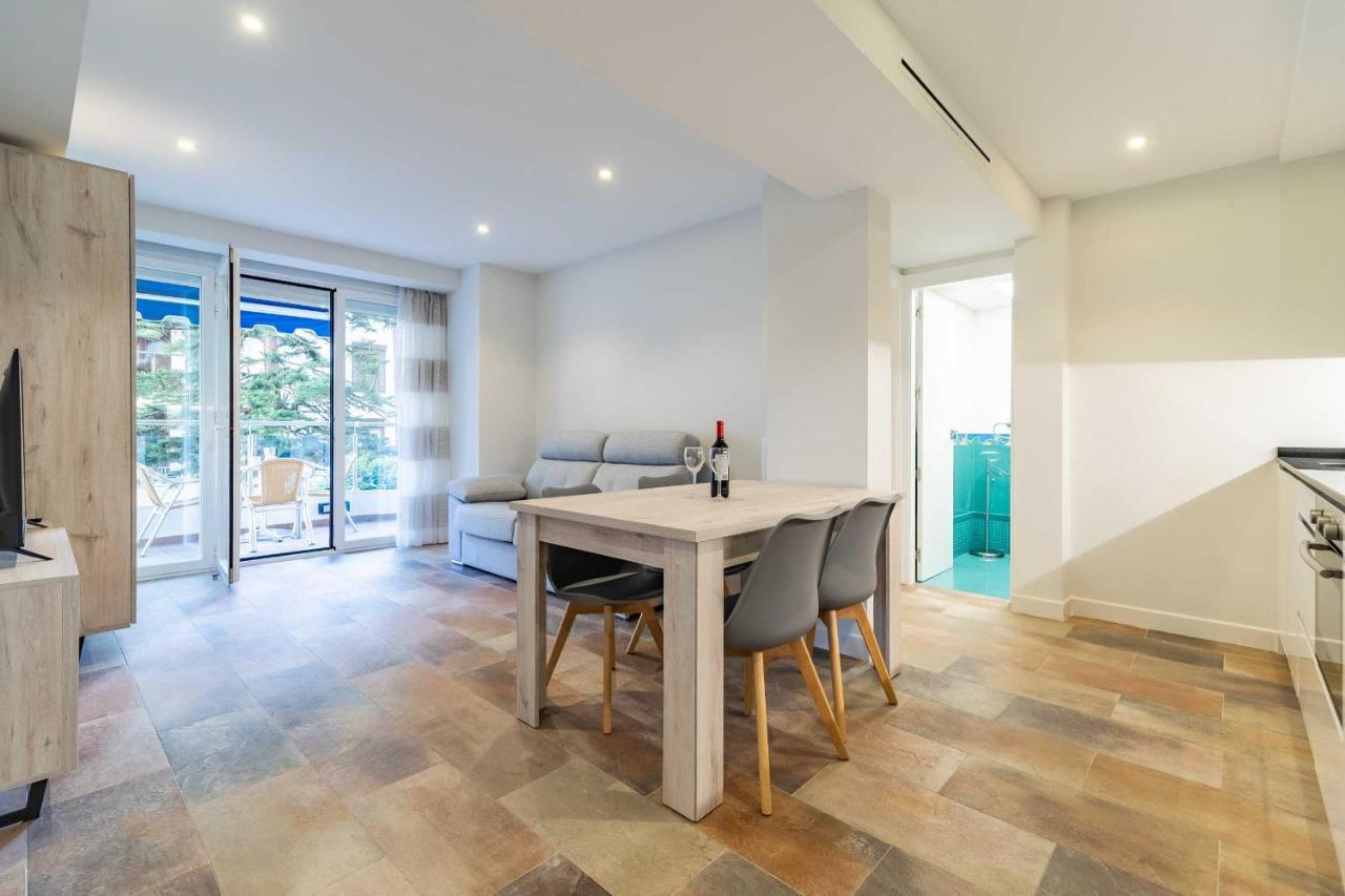 Apartamentos Dr28 A 250 M De La Playa Фуэнхирола Экстерьер фото